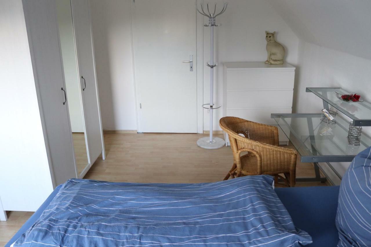 Gemuetliche Wohnung Velbert Esterno foto